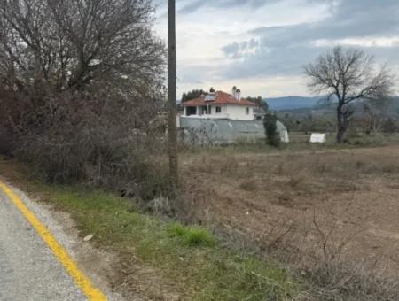 Es Gibt 600 M2 Feld Zum Verkauf In Esentepe Mit Zoneneinteilung Im Dorf