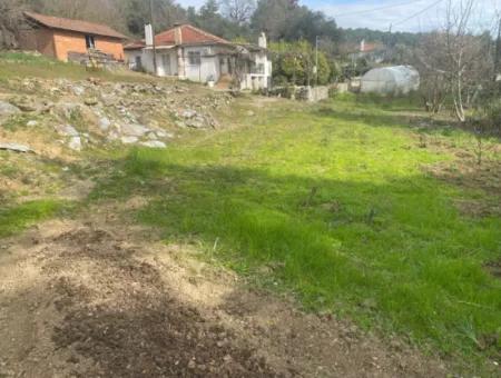 Land For Sale In Kizilyaka Has 500 M² In-Village Zoned Bargain